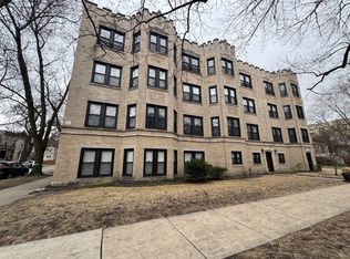 1905 W Estes Ave #1, Chicago, IL 60626