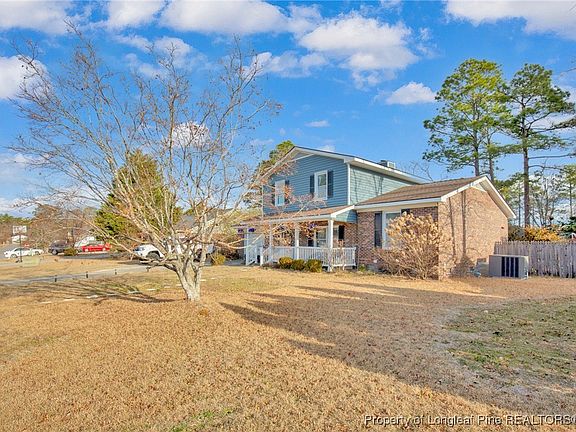 2nd image of 6874 Pin Oak Ln