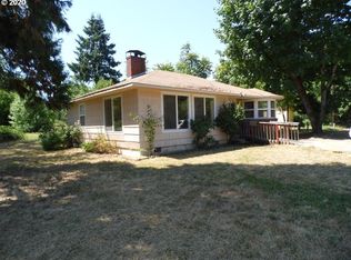 563 Glenbrook Loop Rd, Riddle, OR 97469