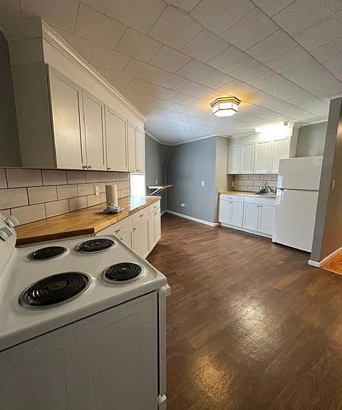 457 Lake Ave #B — Photo 3