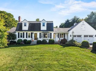 7 Chris Dr, Franklin, MA 02038