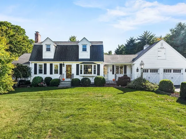 7 Chris Dr, Franklin, MA 02038