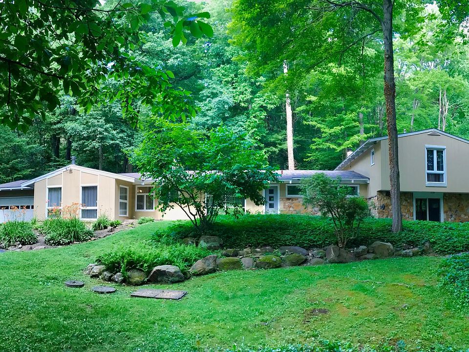 17079 Cats Den Rd, Chagrin Falls, OH 44023 Zillow