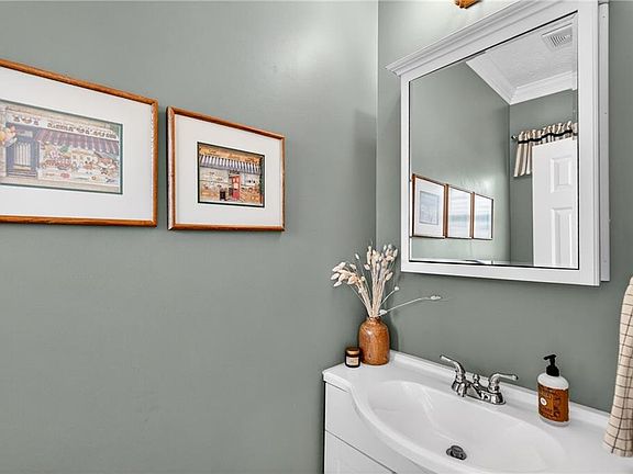 5th image of 4638 Beacon Ridge Ln