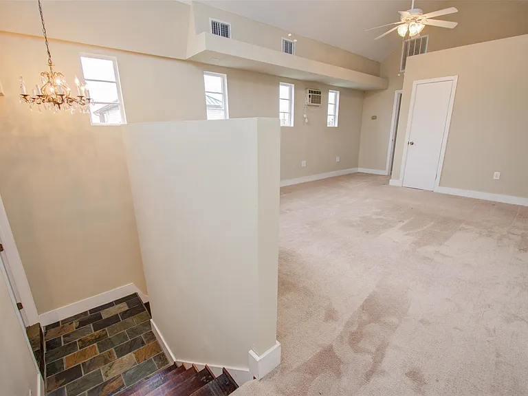 5419 Gulfton St #H — Photo 16