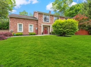71 Pocahontas Path, Lincoln Park, NJ 07035