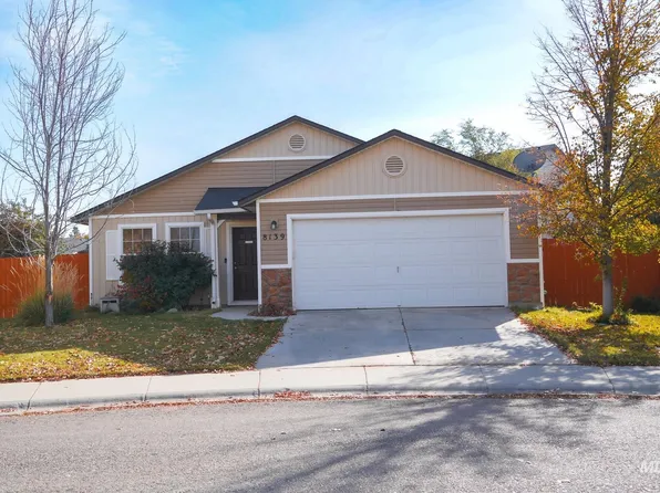 8139 W Packsaddle Dr, Boise, ID 83709