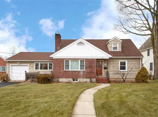 86 Indian Rd, Port Chester, NY 10573