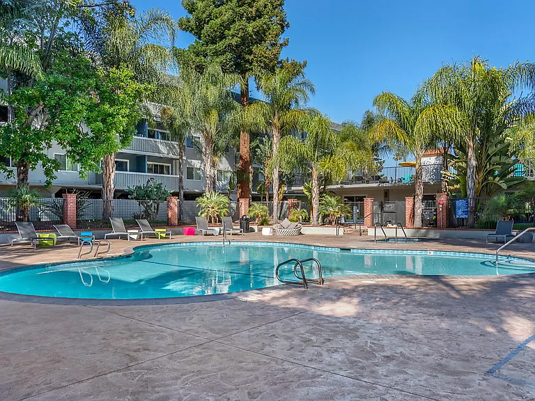 333 Escuela Ave — Photo 3