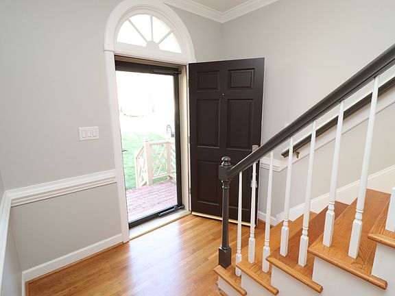 3rd image of 7915 Footman Way