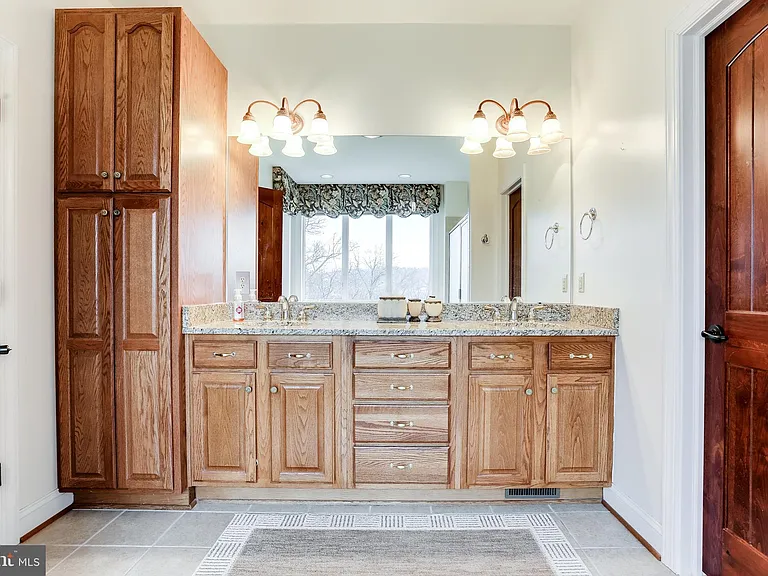 4410 Tuscarora Rd — Photo 34