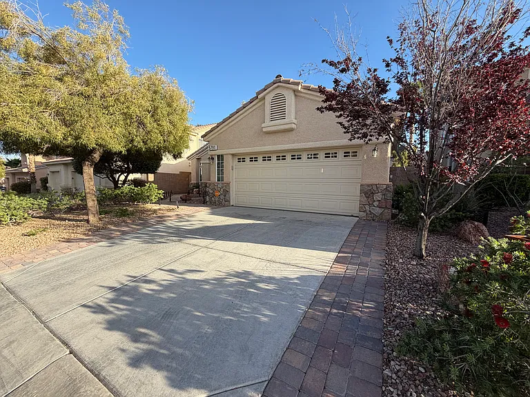 5791 Magini Ave — Photo 3