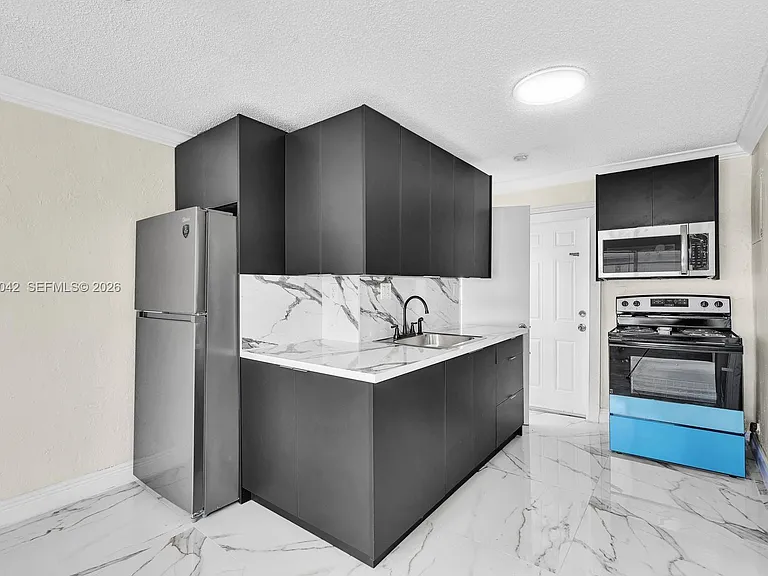 5685 Flagler St #2 — Photo 9