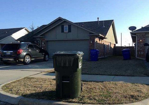 2nd image of 2720 Frost Ln
