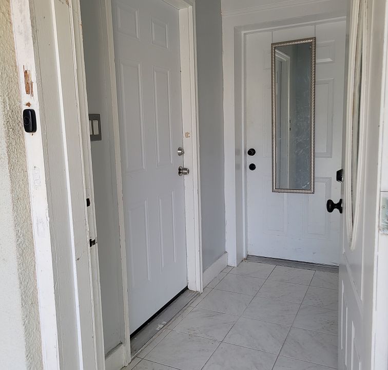 1st image of 335 Clifton Ave #4