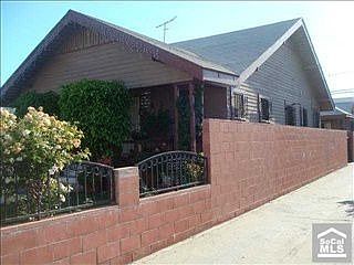 4th image of 2445 Pasadena Ave
