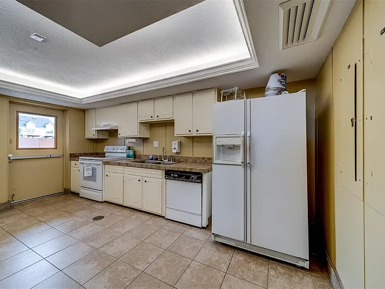 17920 Gulf Blvd #1808 — Photo 48