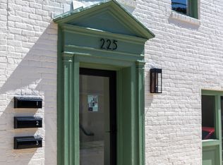 223-225 Henry St #1, Petersburg, VA 23803