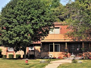 2071 W Monroe St APT 5, Springfield, IL 62704