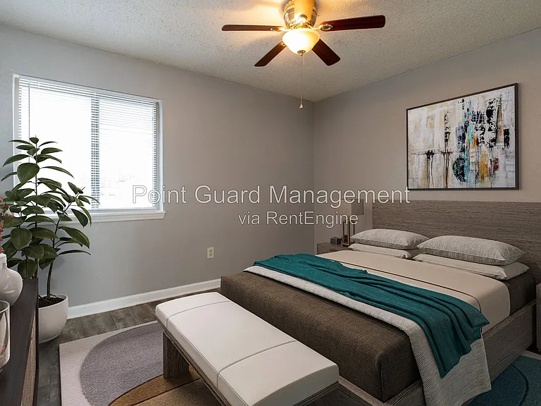 2228 S Oliver Ave — Photo 14