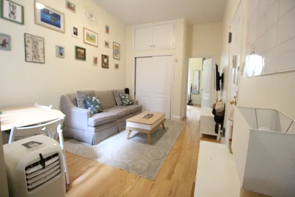Rented by Luxor Homes & Investment Realty | media 2