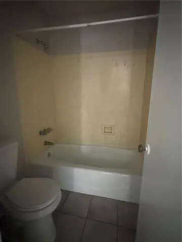 4141 Loire Dr — Photo 16