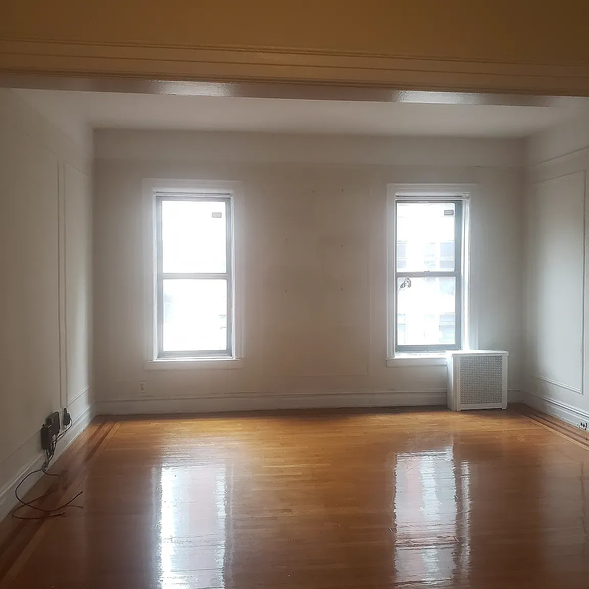 1200 Lexington Avenue — Photo 2