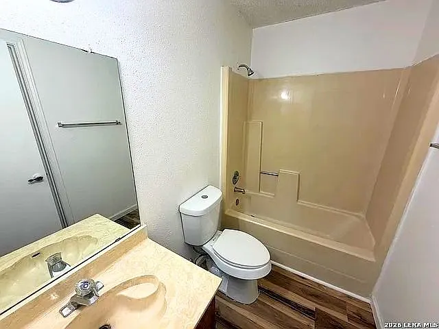 202 Ash Dr #103 — Photo 5