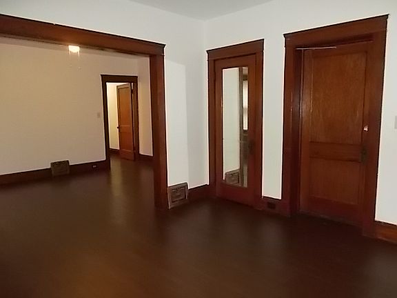5th image of 1497 Coutant Ave #1