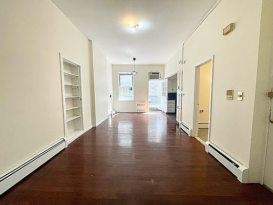 1st image of 327 Smith St APT 1
