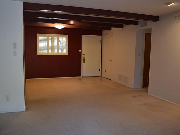 DINING RM