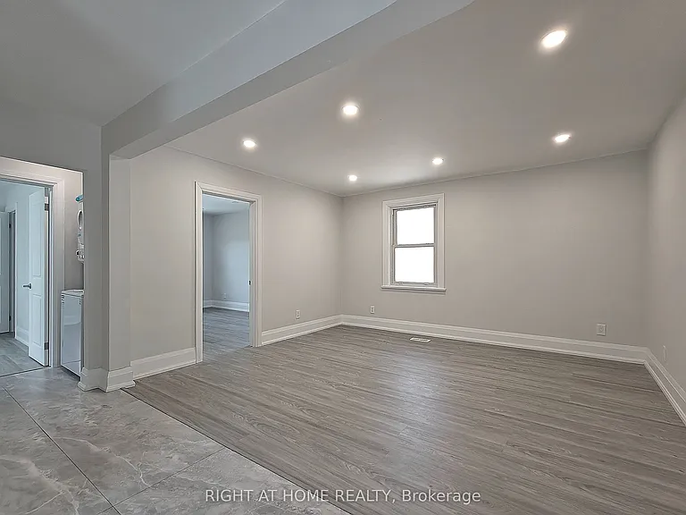 92 Cadillac Ave S #UPPER — Photo 10