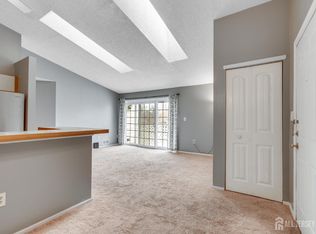 304 Wimbeldon Ct, North Brunswick, NJ 08902