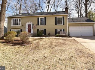 1516 Crofton Pkwy, Crofton, MD 21114