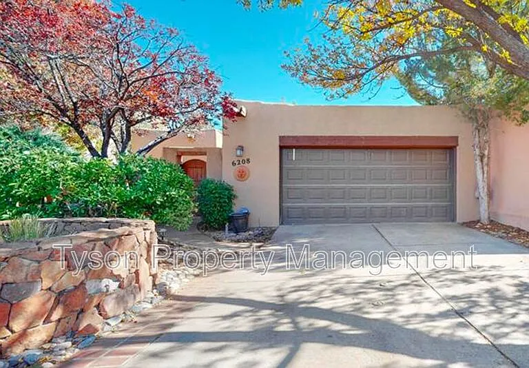 6208 Sabre Ct NW — Photo 4