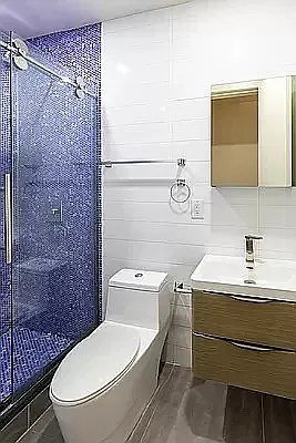 Rented by Vector New York, LLC | media 14