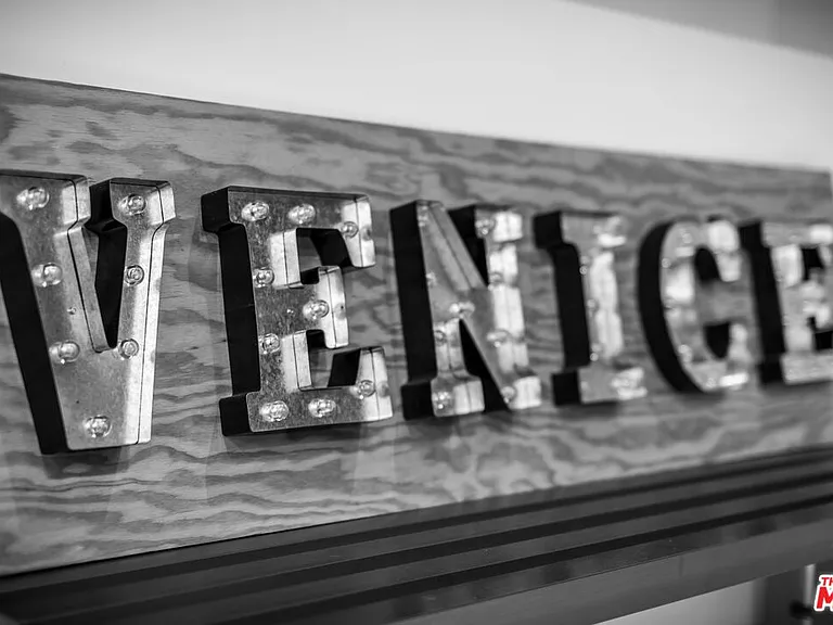 815 Hampton Dr #7 — Photo 15