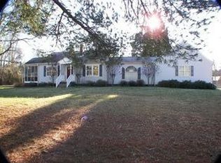 242 Berry Rd, Pelzer, SC 29669