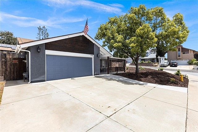 9709 Hinsdale St Santee CA 92071 Zillow