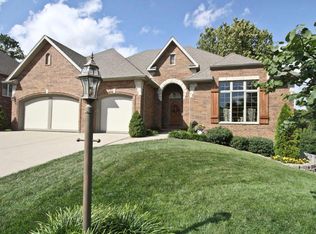 973 W Shadowlawn St, Springfield, MO 65810