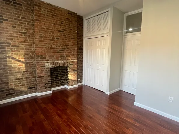 206 Warren Street image 2 of 10