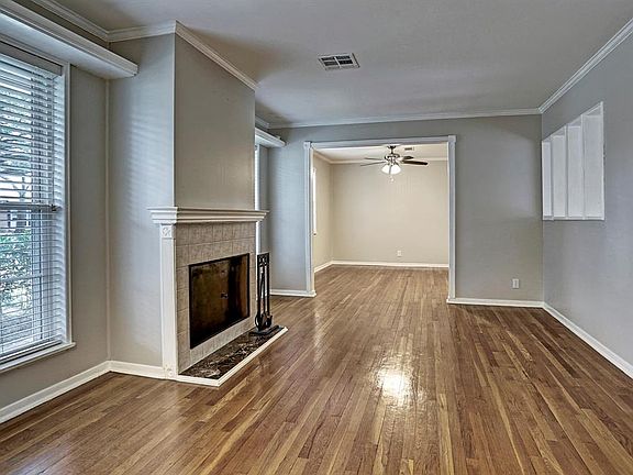 3rd image of 5706 Capello Dr