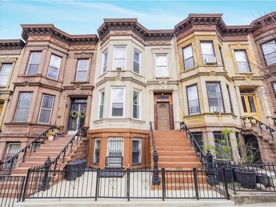 449 41st St, Brooklyn, NY, 11232