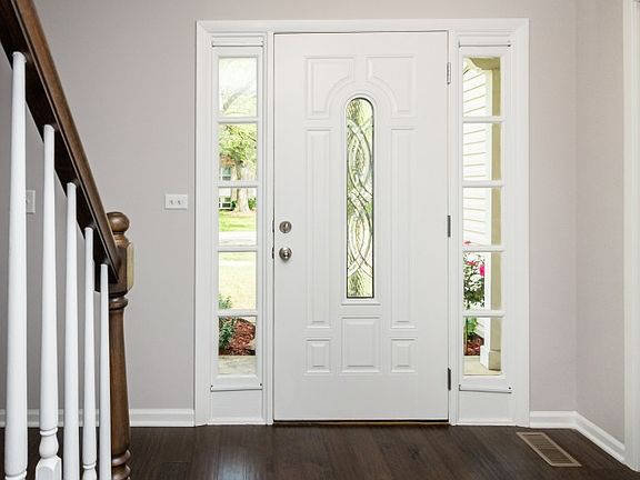 5th image of 407 Langford Dr