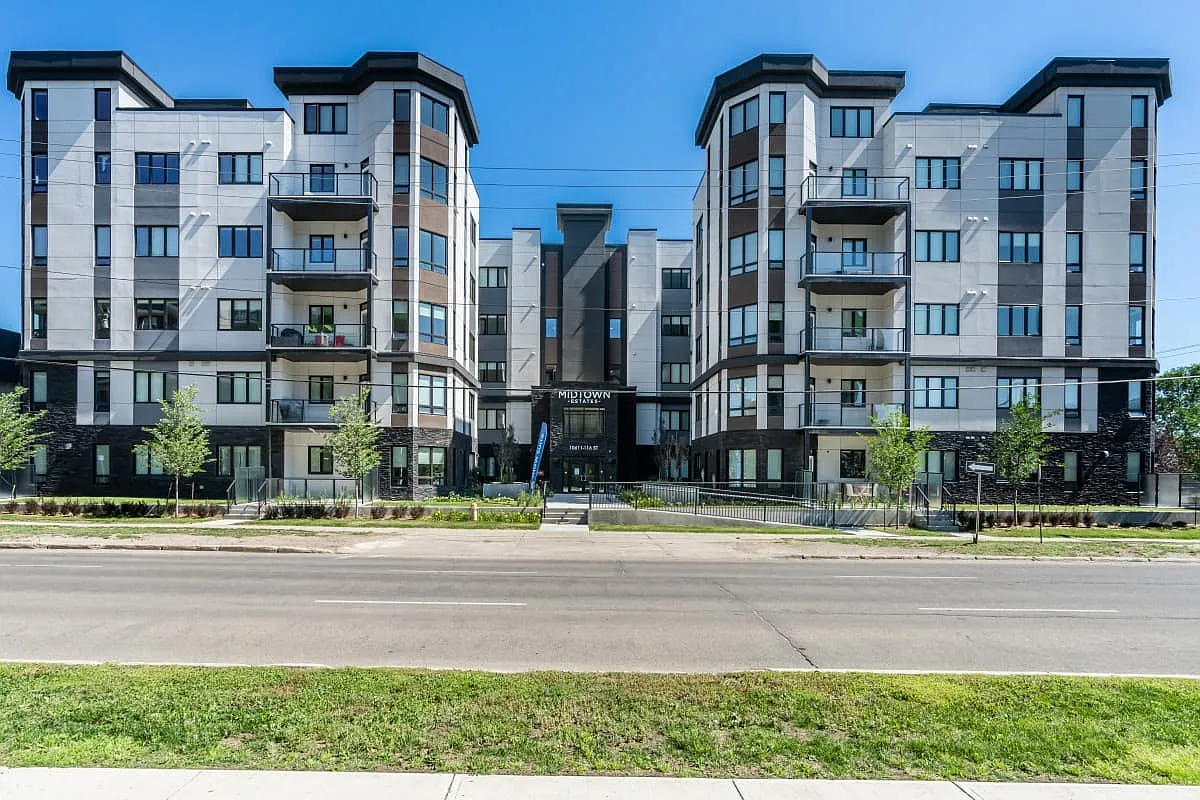 Midtown Estates Apartments — Photo 3