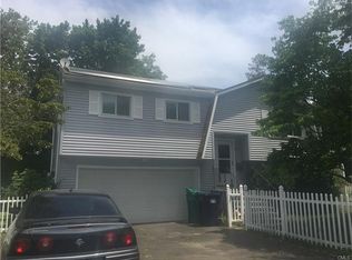 38 Villa Pl, Fairfield, CT 06825