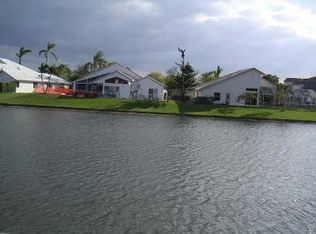 10860 Haydn Dr, Boca Raton, FL 33498