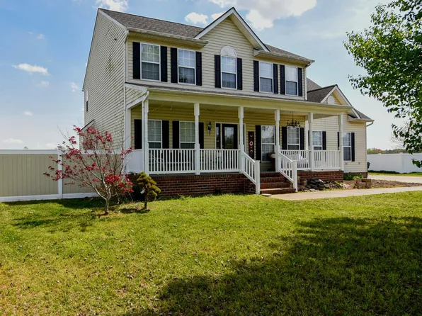 138 Noels Pl, Tappahannock, VA 22560