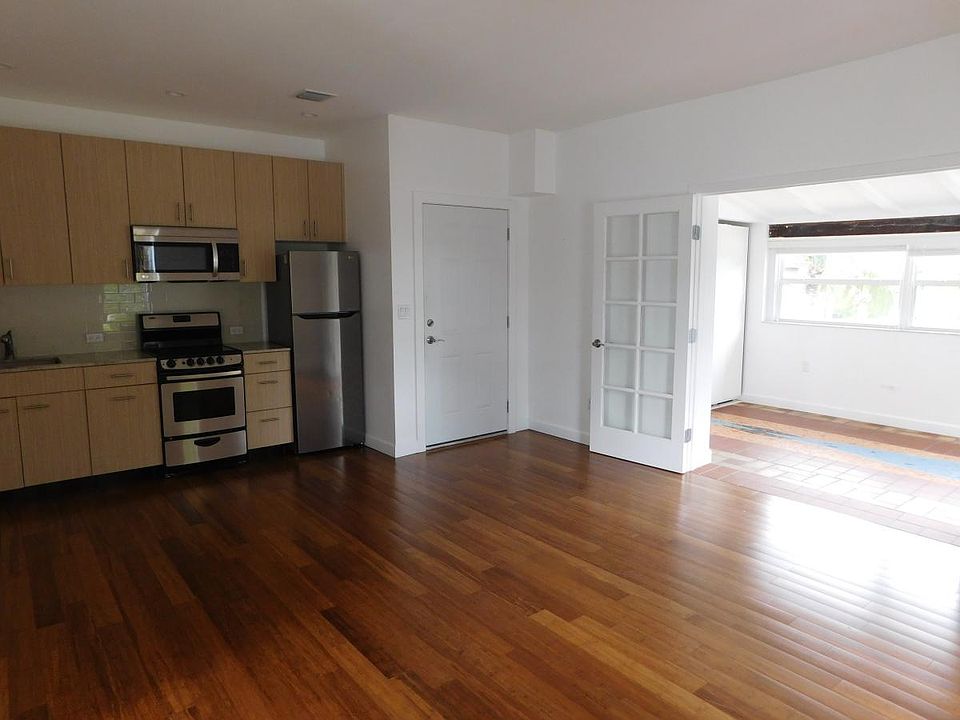 1st image of 2800 Pine Tree Dr APT 7