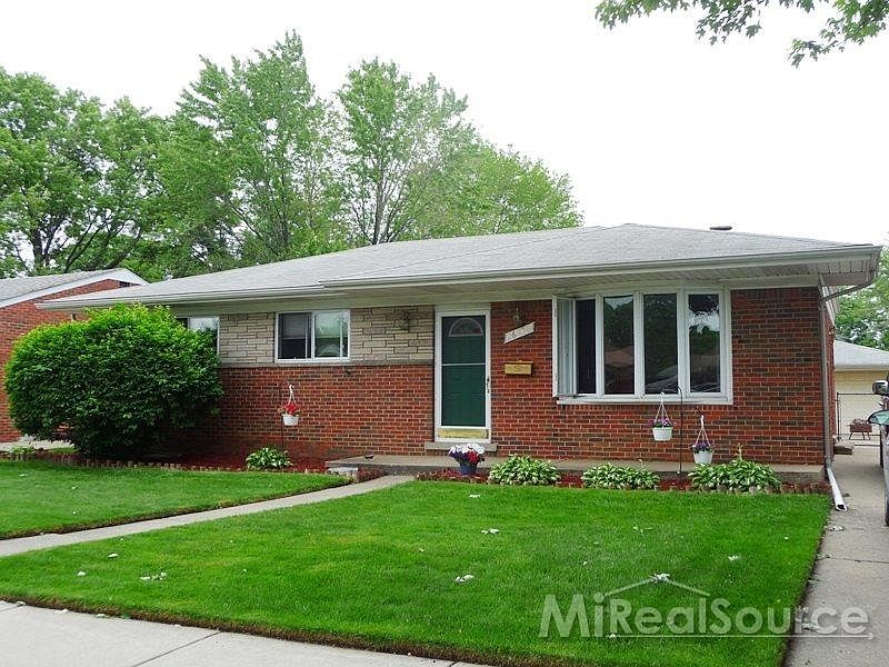 1st image of 26806 Kelsey Dr